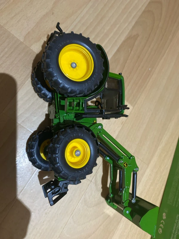 Siku john deere 6820 mit Frontlader 1:32