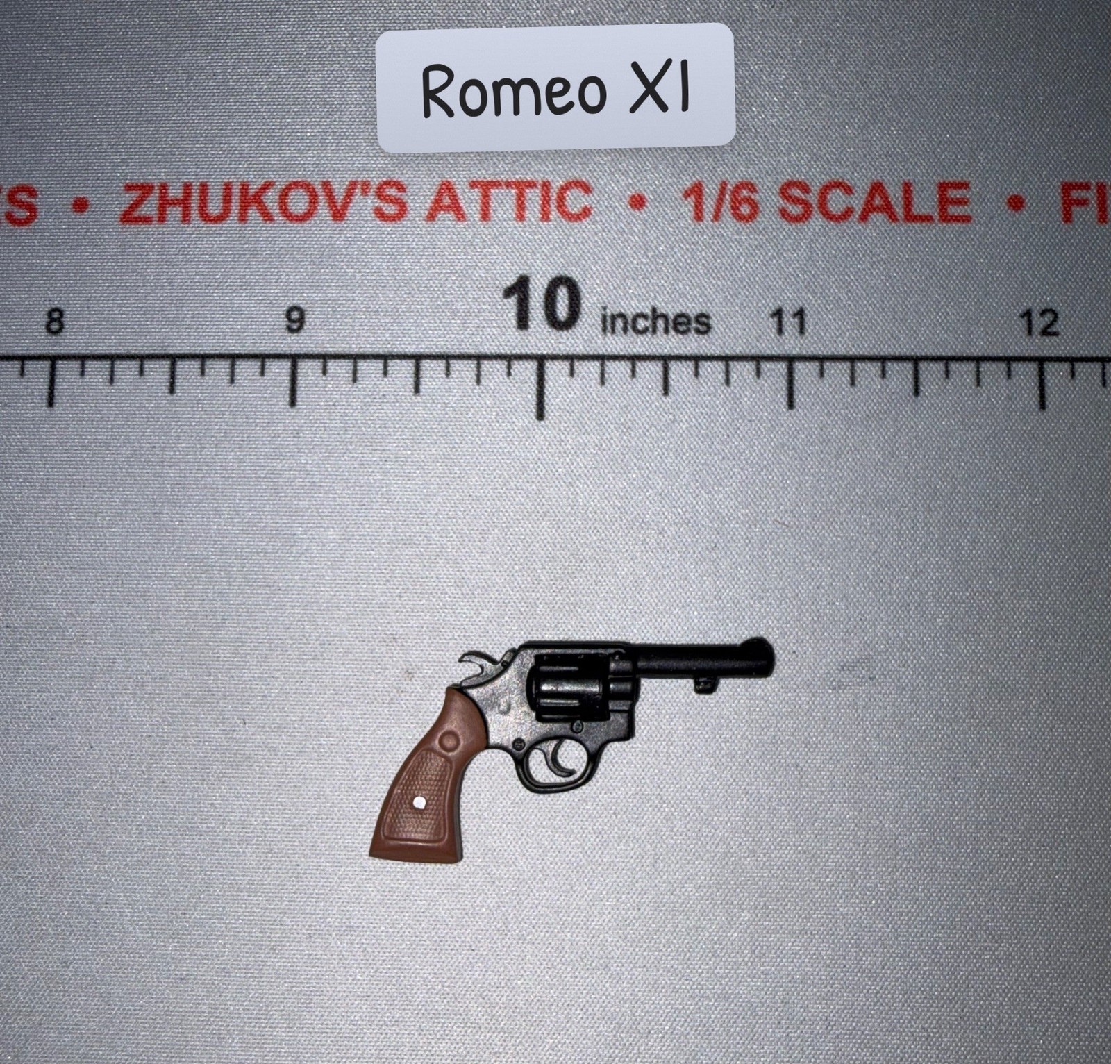 1/6 Scale WWII US Revolver Pistol