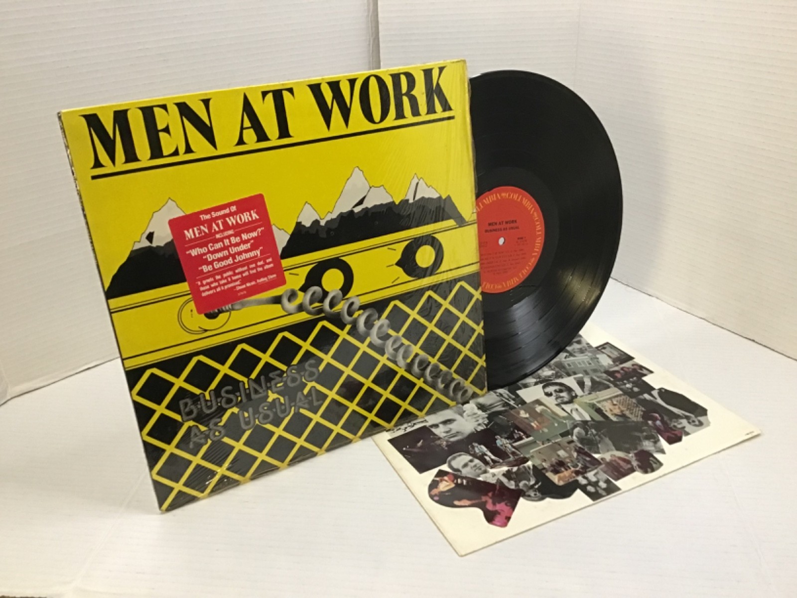 MEN AT WORK BUSINESS AS USUAL Columbia Records 1982 LP VG+ fully tested