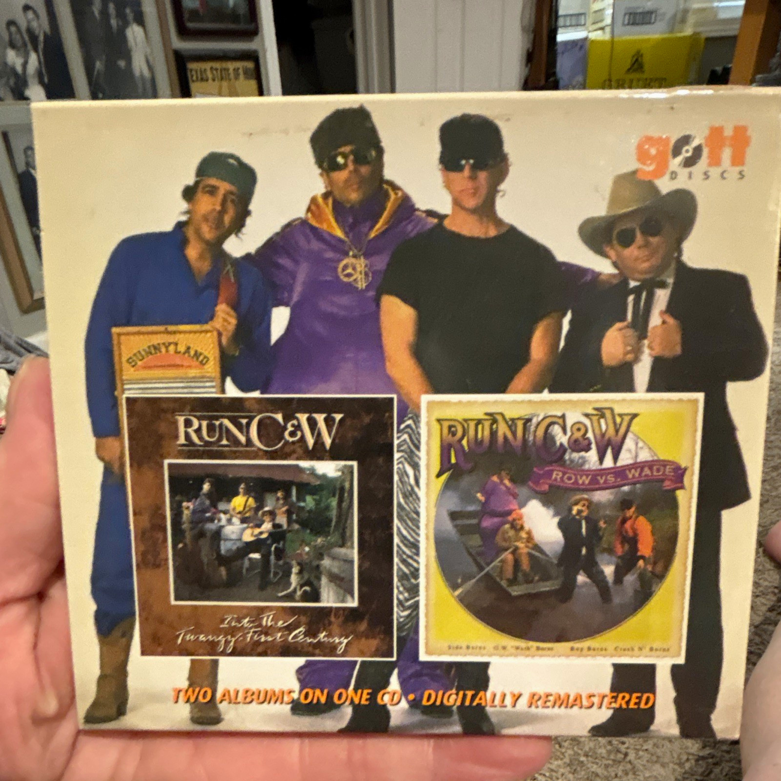 Run C&W - Into The Twangy-First Century/Row Vs. Wade CD Remastered 2006