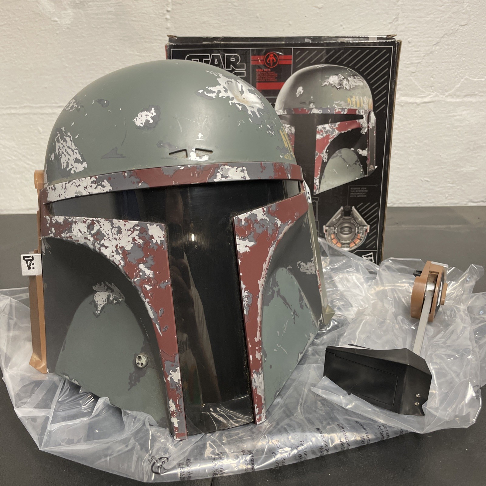 Star Wars Black Series Boba Fett Premium Electronic Helmet Cosplay 40TH Bounty