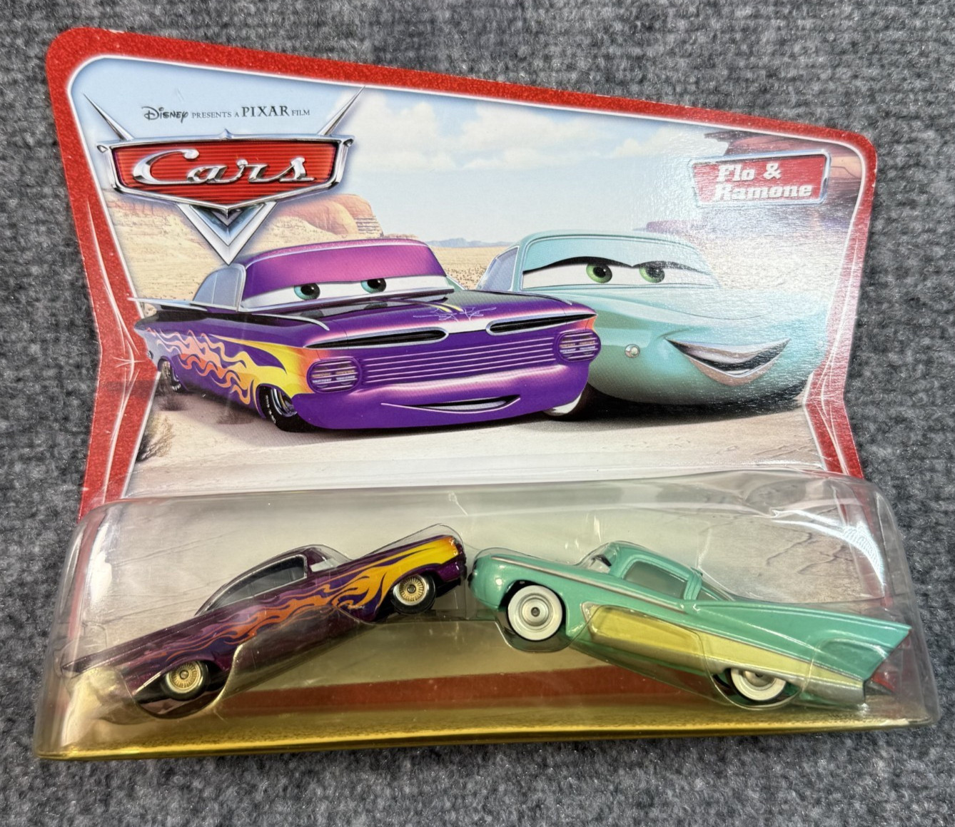 Disney Pixar Cars: Flo e Ramone Confezione da 2