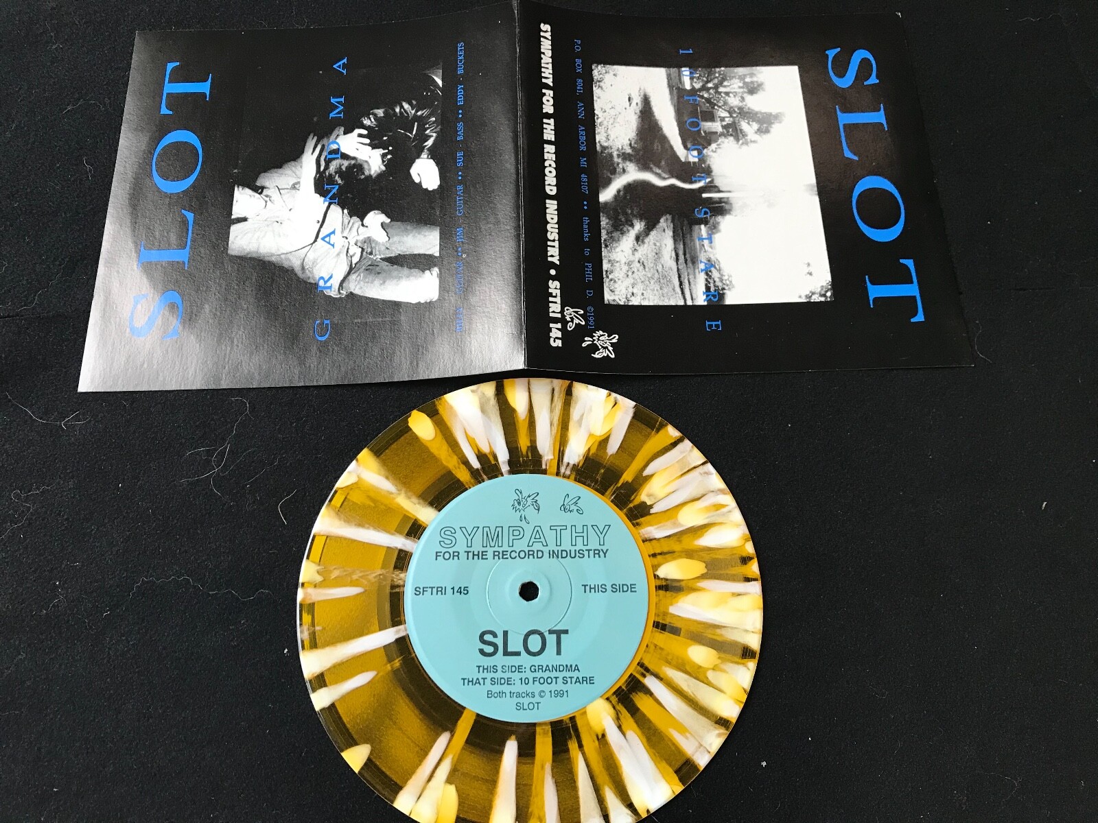SLOT 7" Yellow Vinyl Single SFTRI145 Grandma/10 Foot Stare