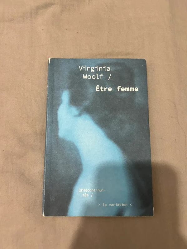 Livre « être une femme »