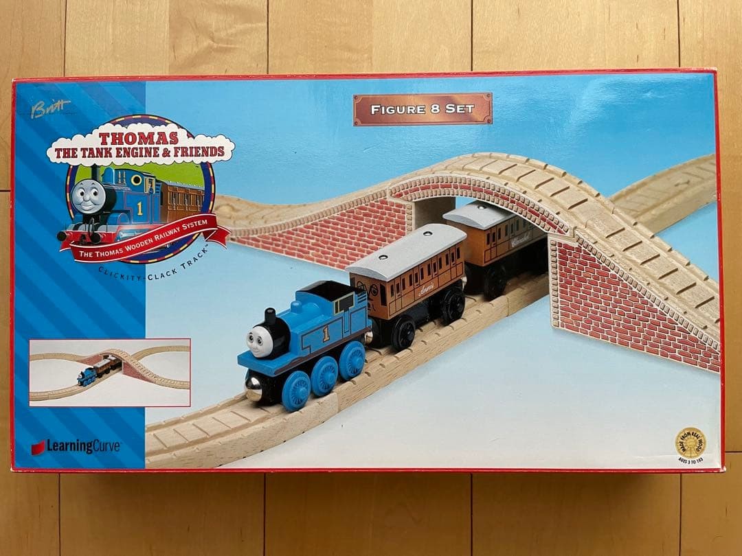 SET 8 FIGURINE Thomas in legno nuove 2610TY