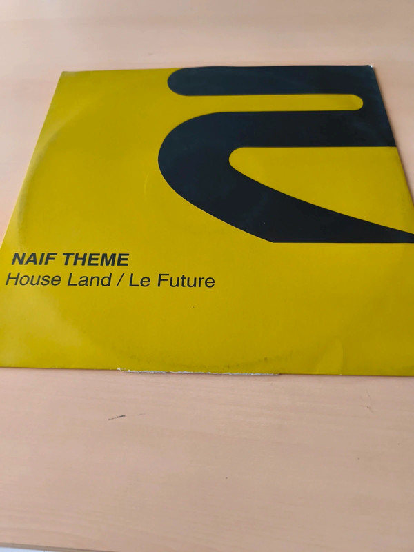 Vinilo de Naif Theme