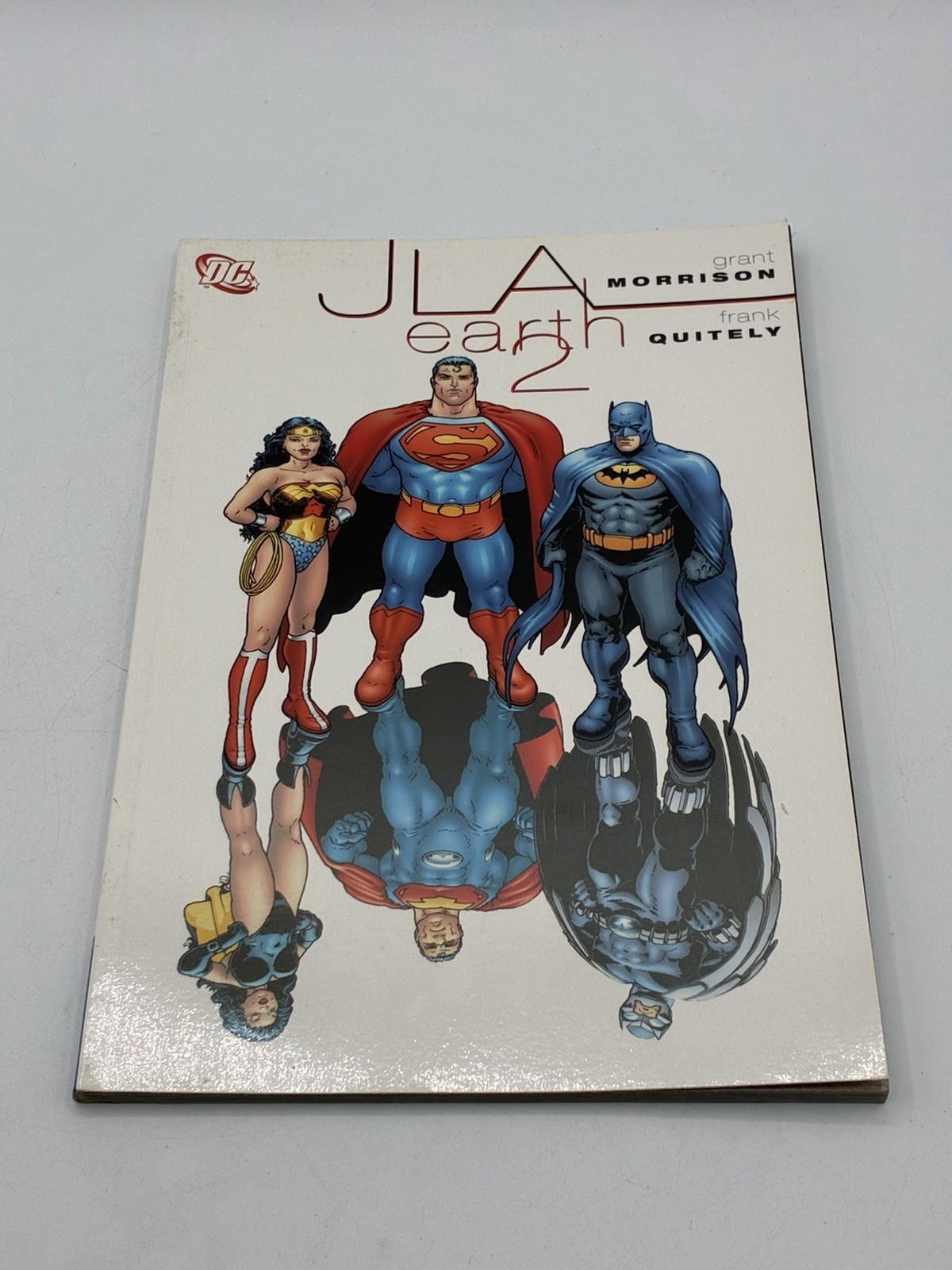 JLA: Earth 2 di Morrison, Grant libro tascabile / softback