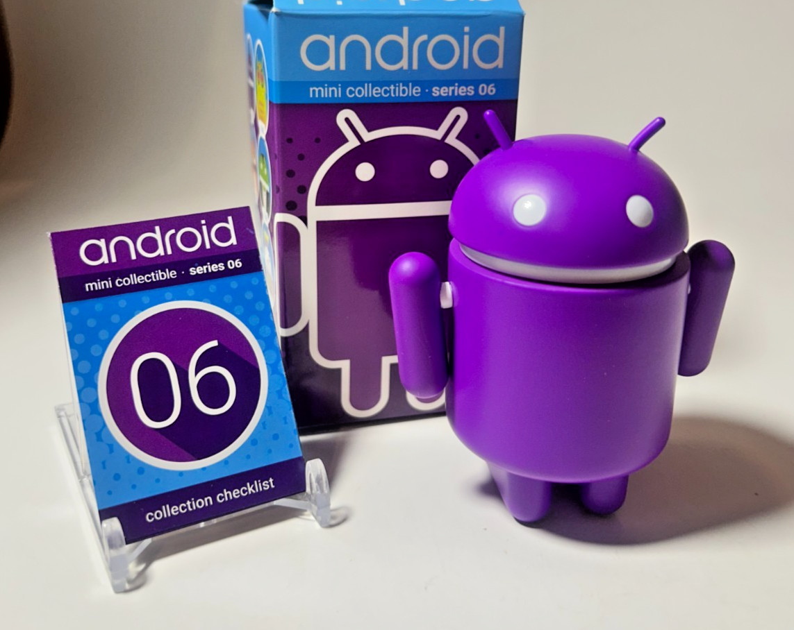 ANDREW BELL 2016 ANDROID SERIE 6 VIOLA ROBOT GOOGLE INC DEAD ZEBRA ART TOY