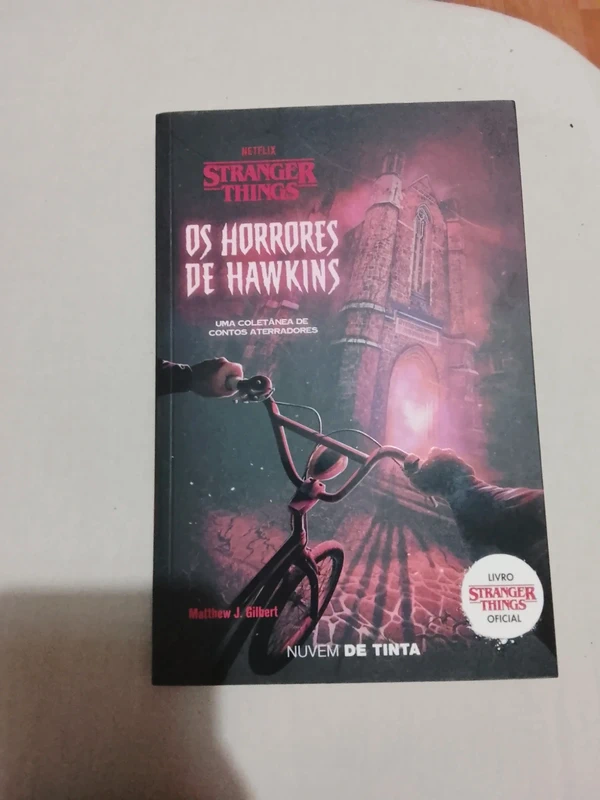 Livro stranger things
