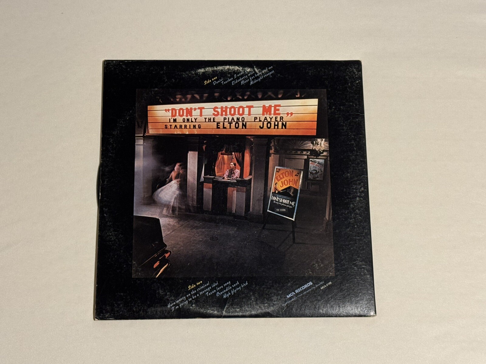 Elton John - Don't Shoot Me - 1972 Gatefold Vinyl LP Album with Booklet