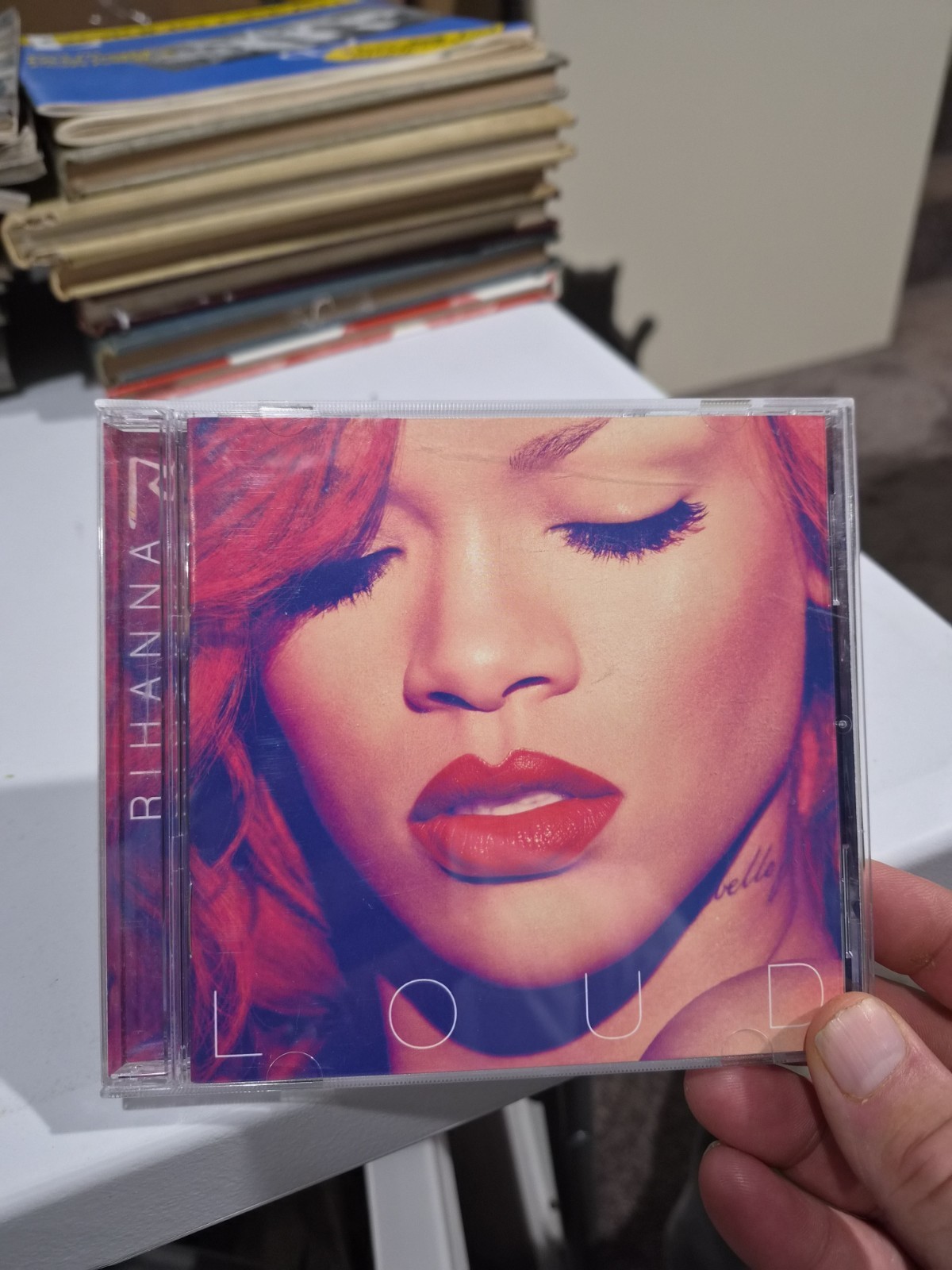 Rihanna Loud CD 199
