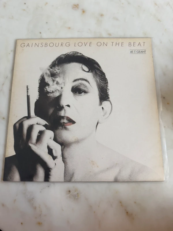 Gainsbourg vinyle maxi 45 tours Love on the Beat stéréo Philips 880 538-1