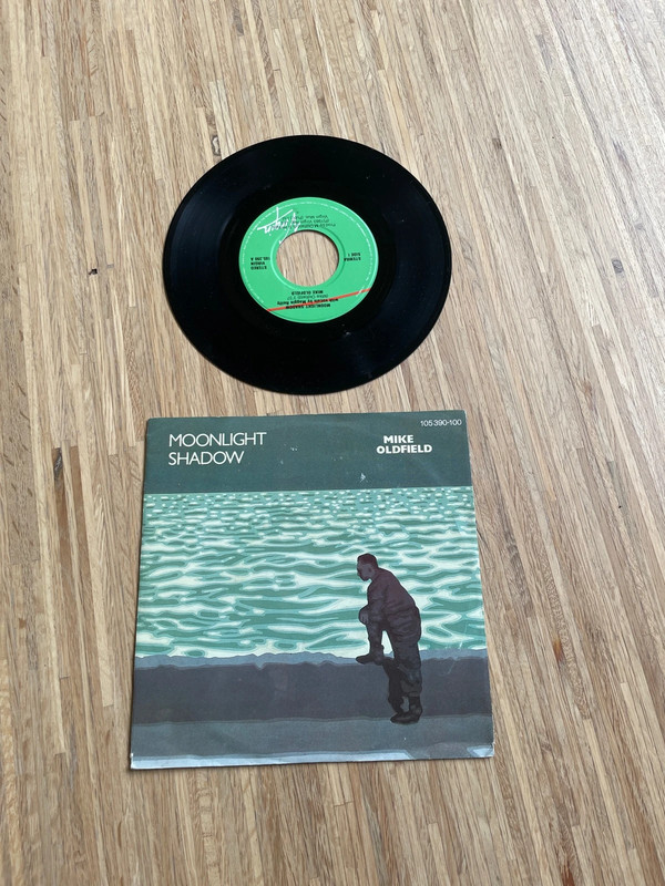 Mike Oldfield - Moonlight Shadow