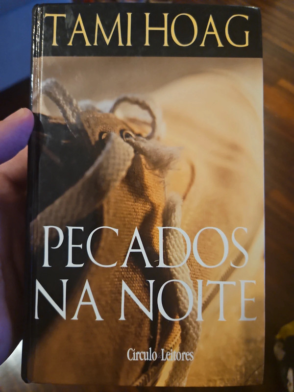 Livro Pecados da Noite