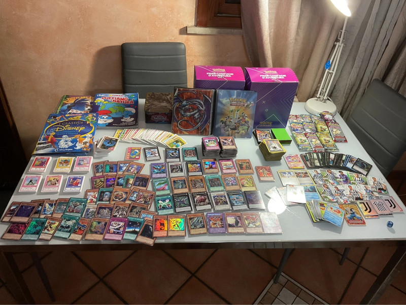Mega lotto misto yu gì oh pokemon magic disney puffi