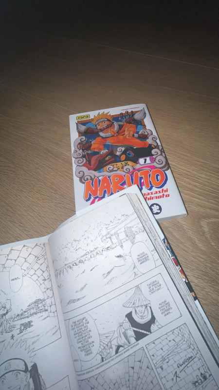 Lot de 2 manga naruto le 1 est le 2