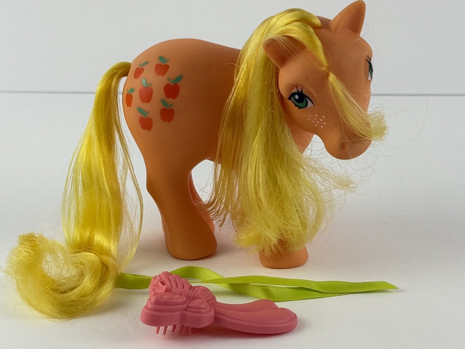 Vintage My Little Pony G1 Applejack Year 3 Orange Apples 1984-85 w/ Accessories