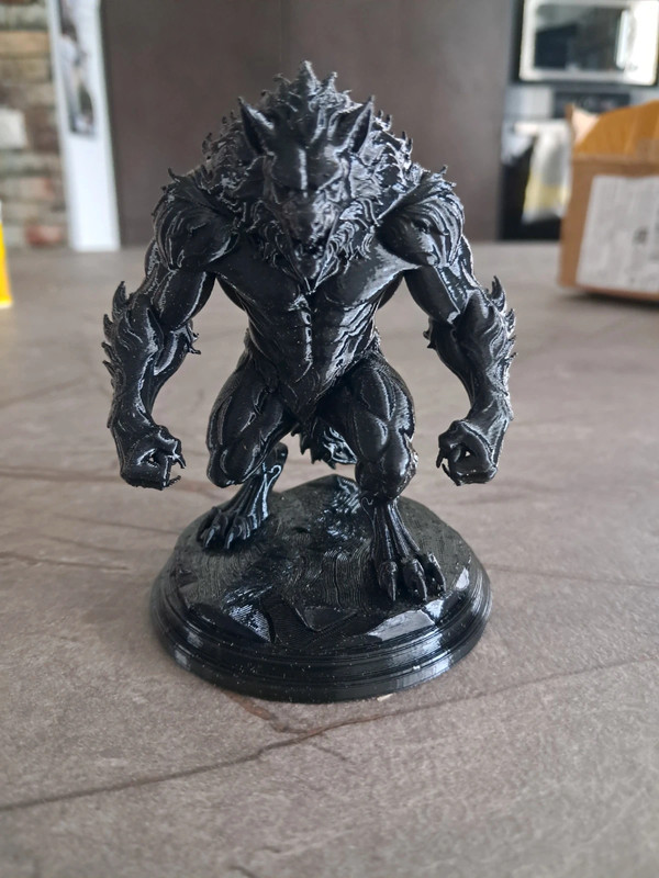 Figurine loup garou