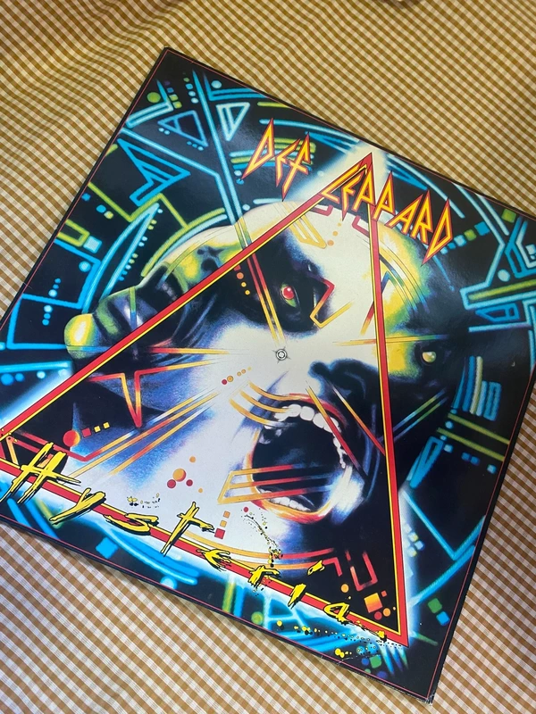 Def Leppard - Hysteria