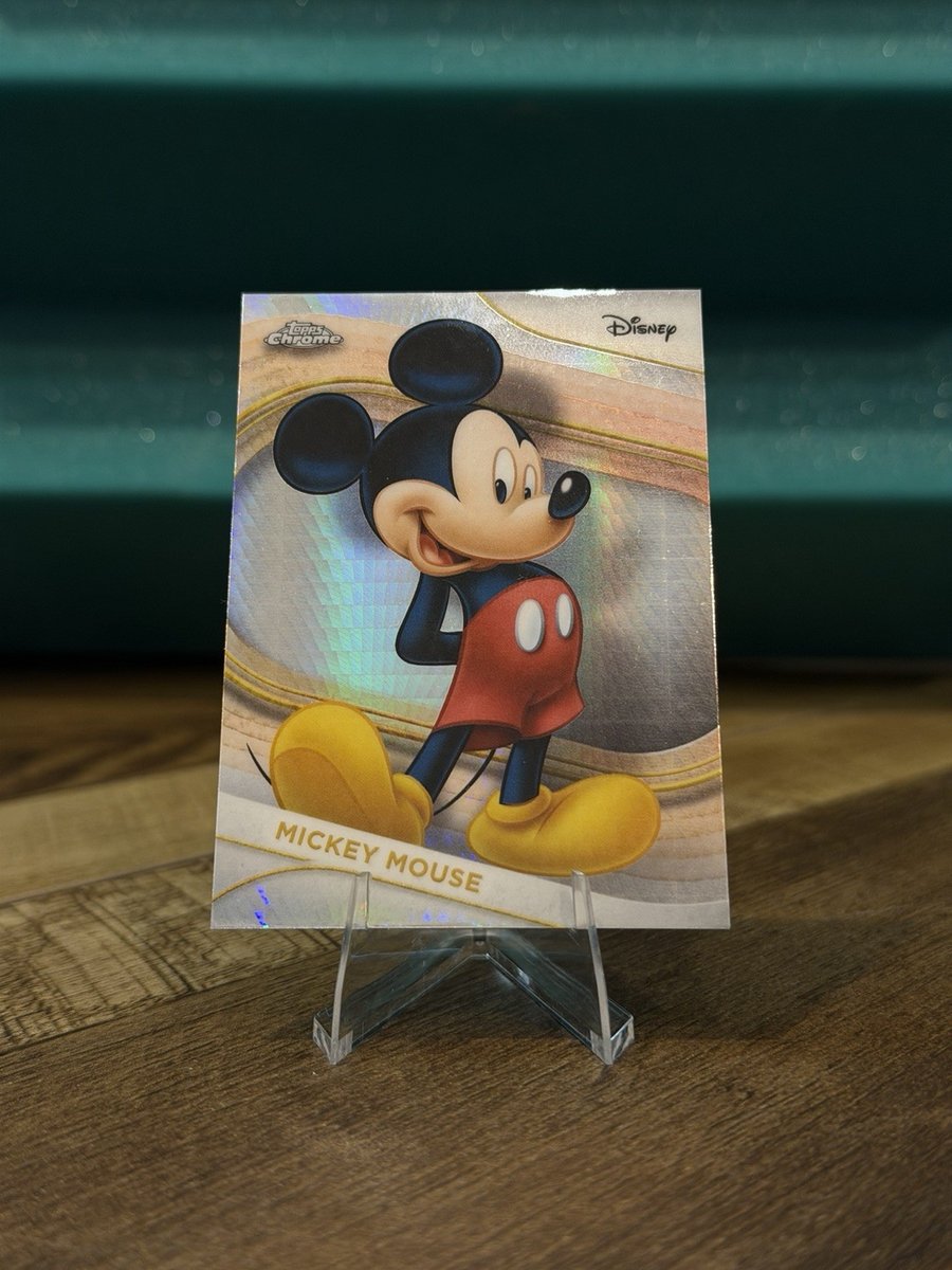 Mickey Mouse 2025 Topps Chrome #1 Prism Refractor SP - NM ✨