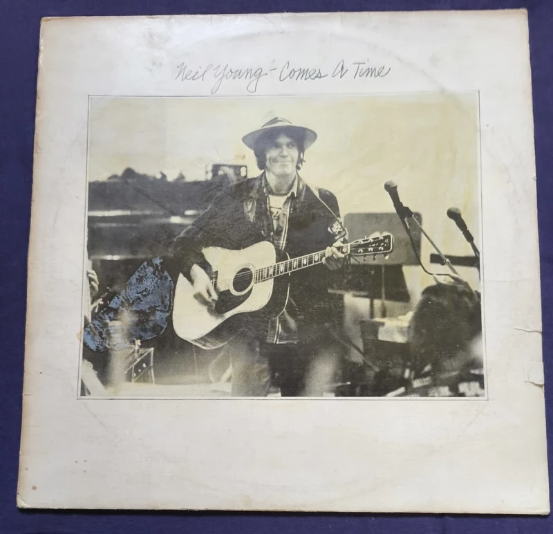 Vinyl LP Comes A Time	Neil Young