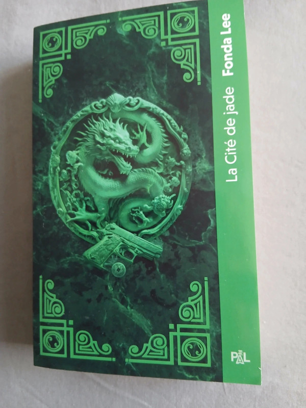 Livre la cité de jade