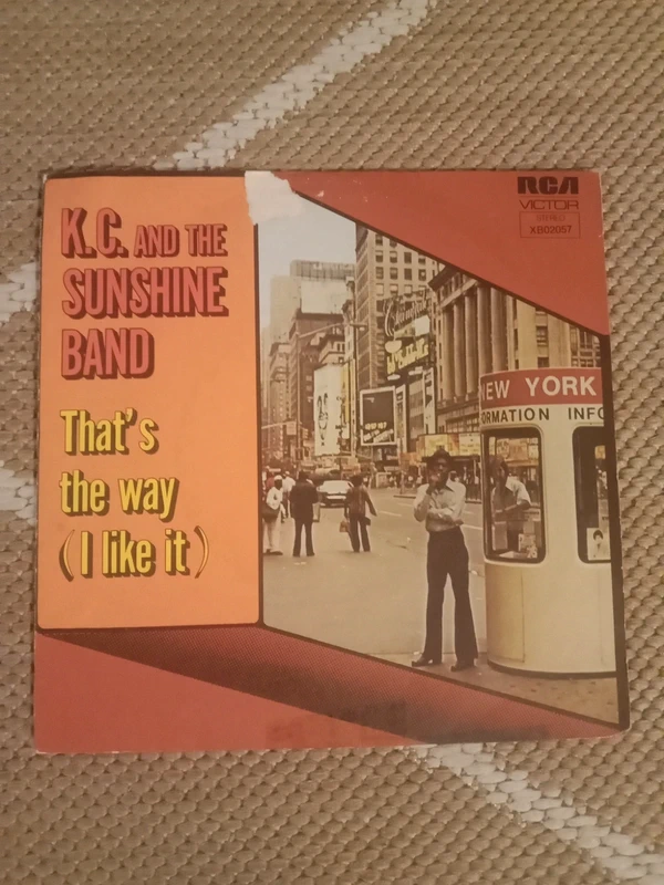45btours KC & The Sunshine Band
