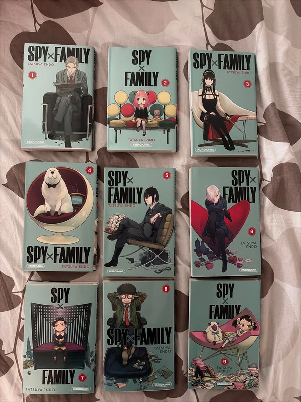 Manga Spy × Family – Lot tomes 1 à 9 – Comme neufs