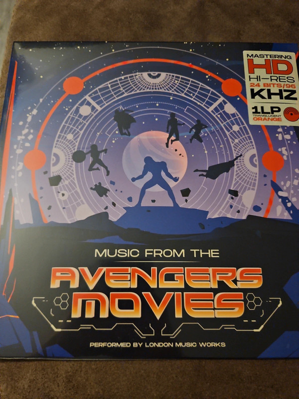 Marvel avengers vinyl plates
