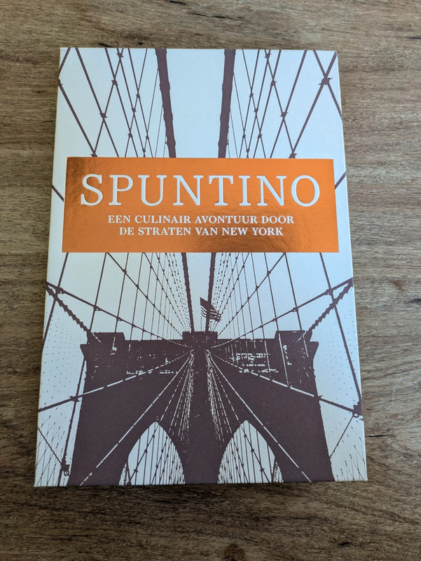 Norman Russell. Spuntino