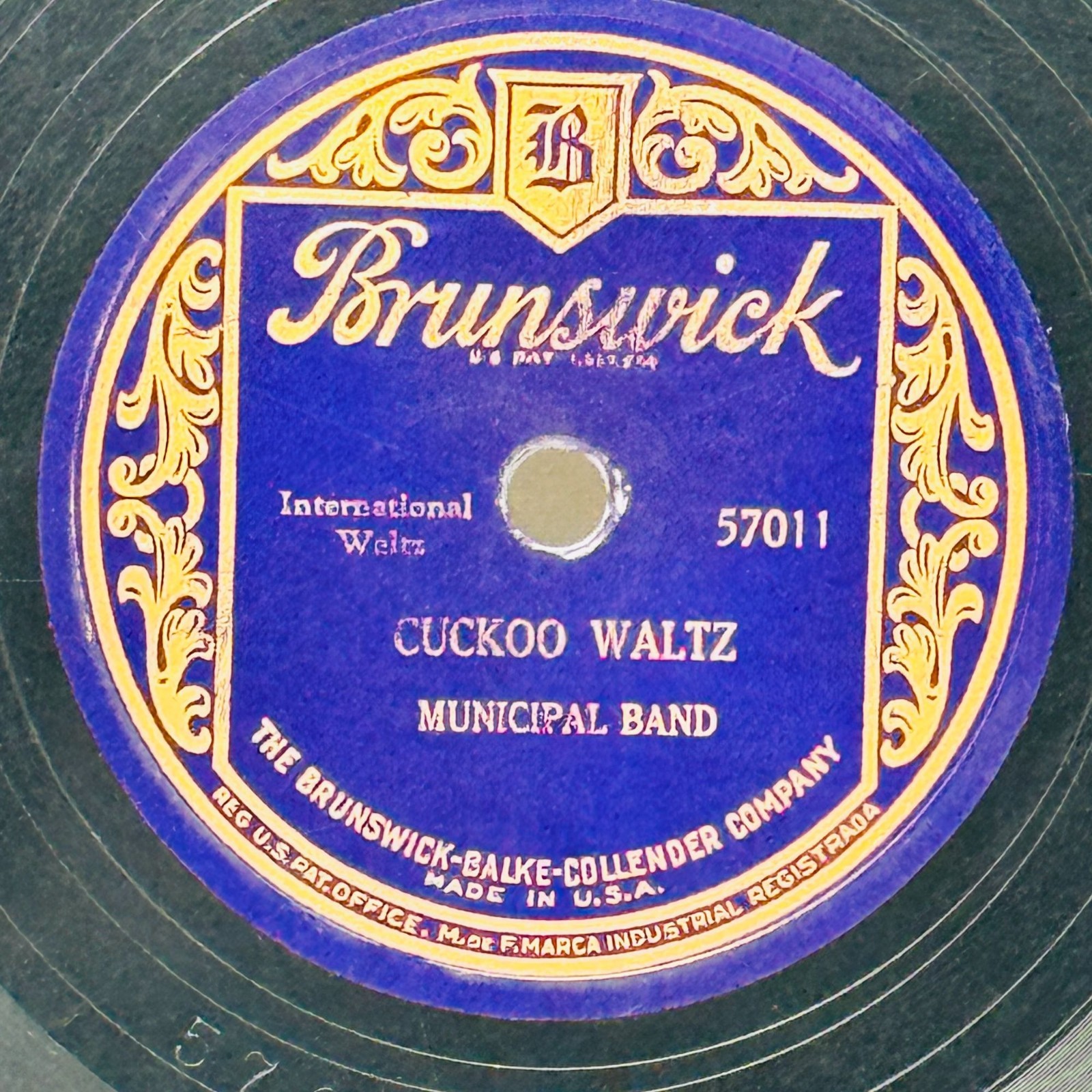 Municipal Band Cuckoo Waltz 10-Inch Shellac Record 78 RPM Brunswick 57011 VG