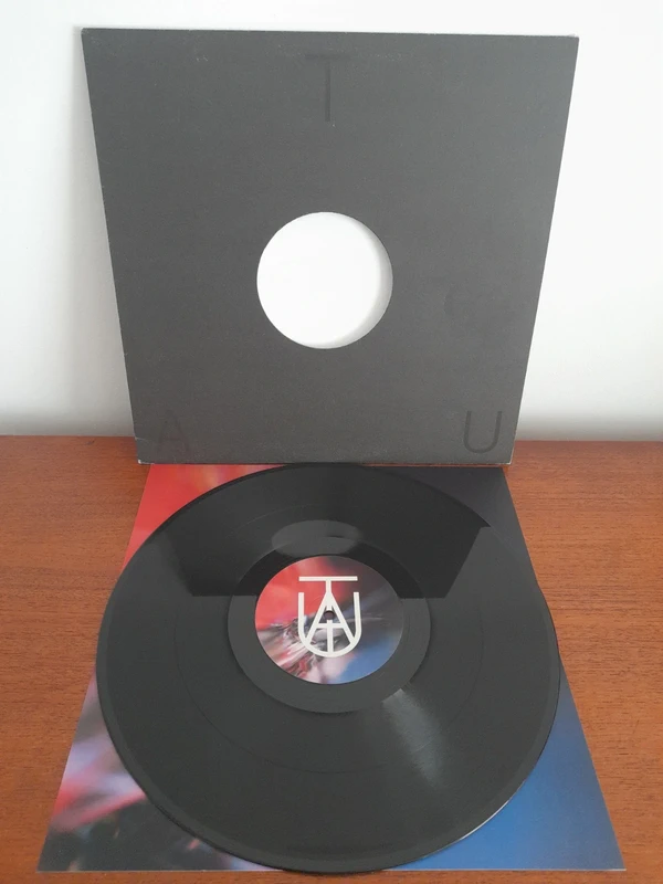 Vinyl EP, Upercent – Regal No Material EP (TAU)