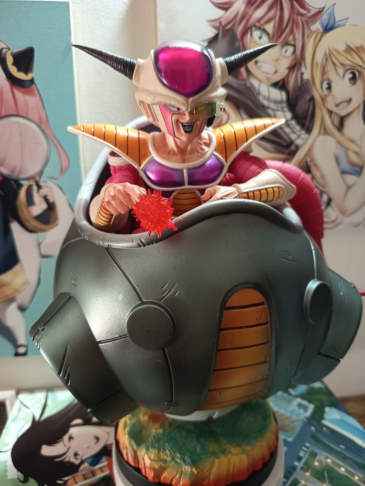 Dragon Ball Z  Frieza (First Form) in Space Pod  Hovering Chair  26cm  Figure 