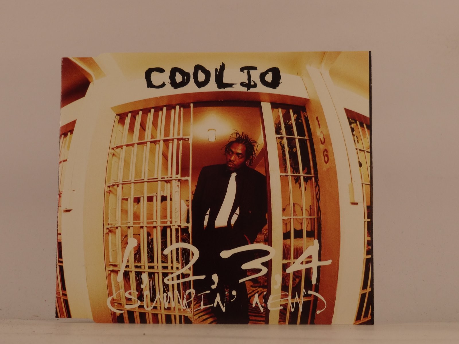 COOLIO   1,2,3,4 (SUMPIN' NEW) (L2) 2 Track CD Single including Picture Sleeve T