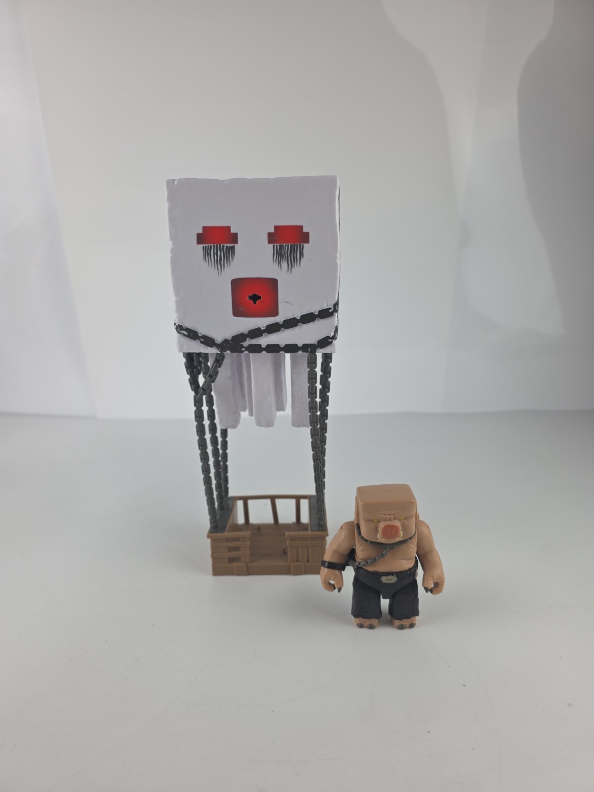Minecraft Set di Action Figure, Blast Attack Ghast con Suono, 