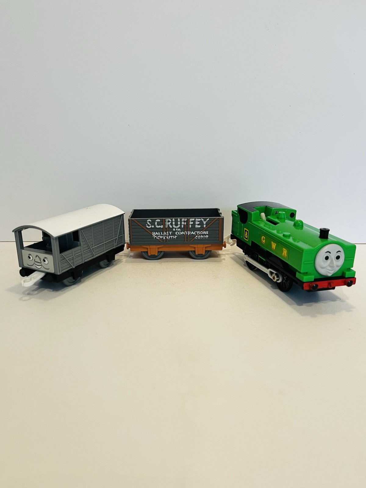 Tomy Trackmaster Duck con rospo e camion fastidioso Scruffey raro completo