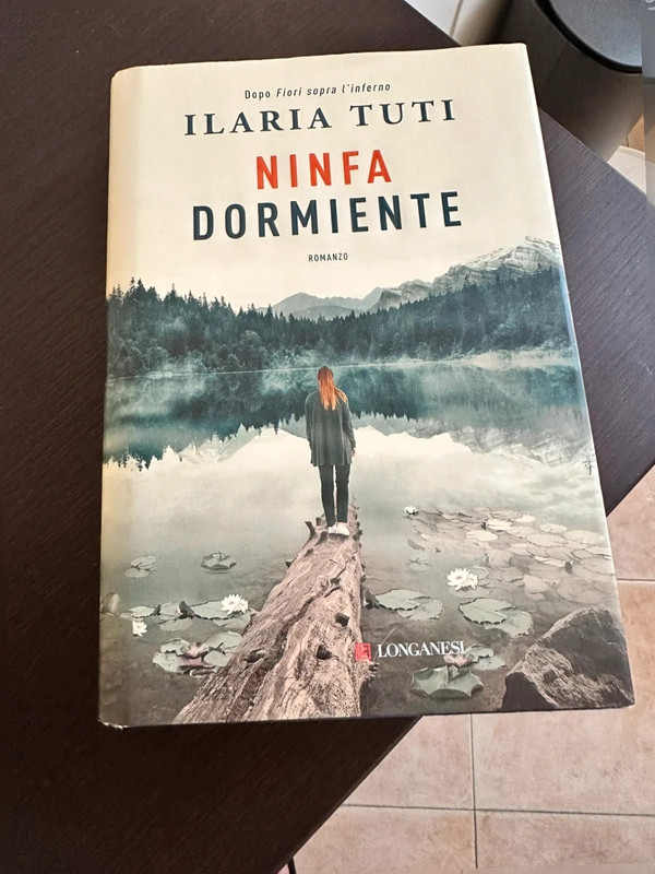 Ninfa Dormiente - Ilaria Tuti