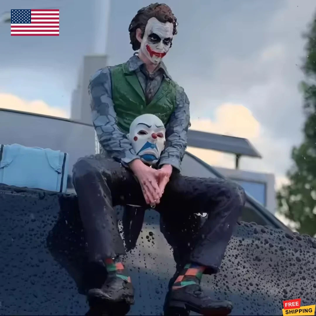 Set giocattolo figura seduta Joker Heath Ledger 10 cm nuovo per rimorchio coda tetto auto