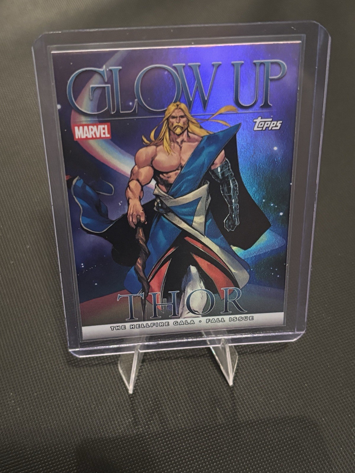 Topps 2026 Marvel Neon Thor Glow Up Rainbow pellicola rifrattore #GU-1 