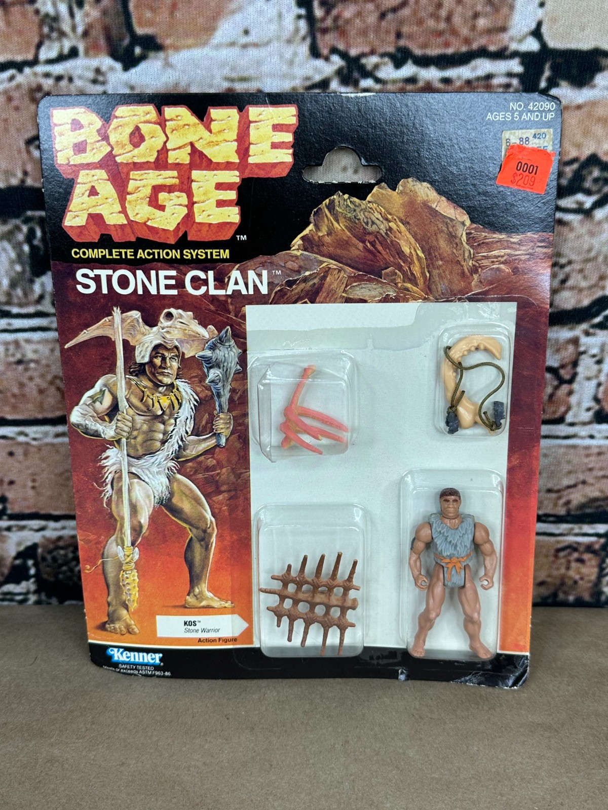 Kenner Bone Age Stone Clan 1988 - KOS Stone Warrior - sigillato in fabbrica