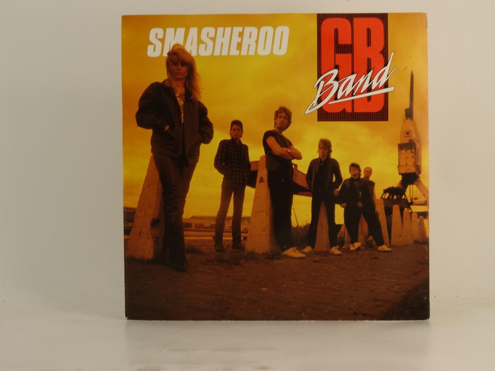 GB BAND SMASHEROO (1) (78) 2 Track 7" Single including Picture Sleeve MAGNET