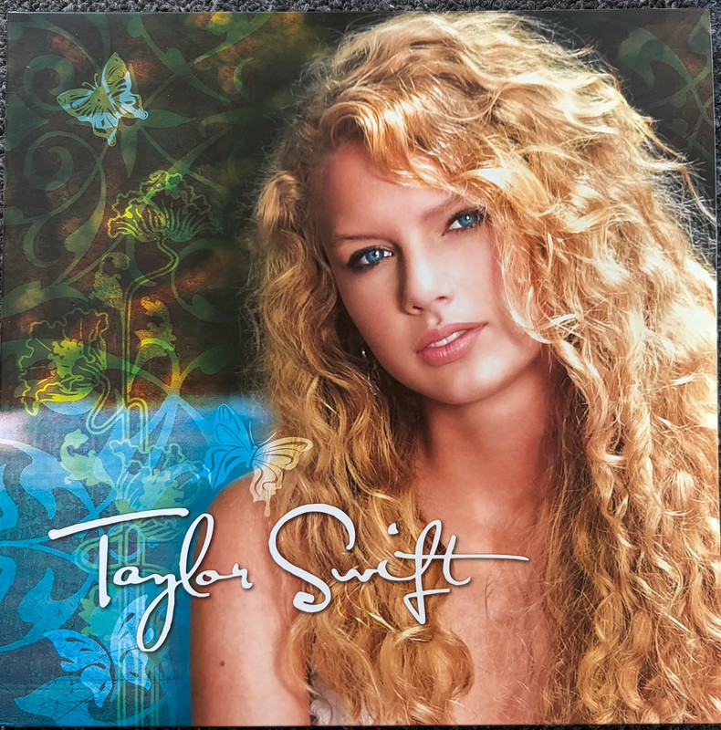 Debut Taylor Swift
