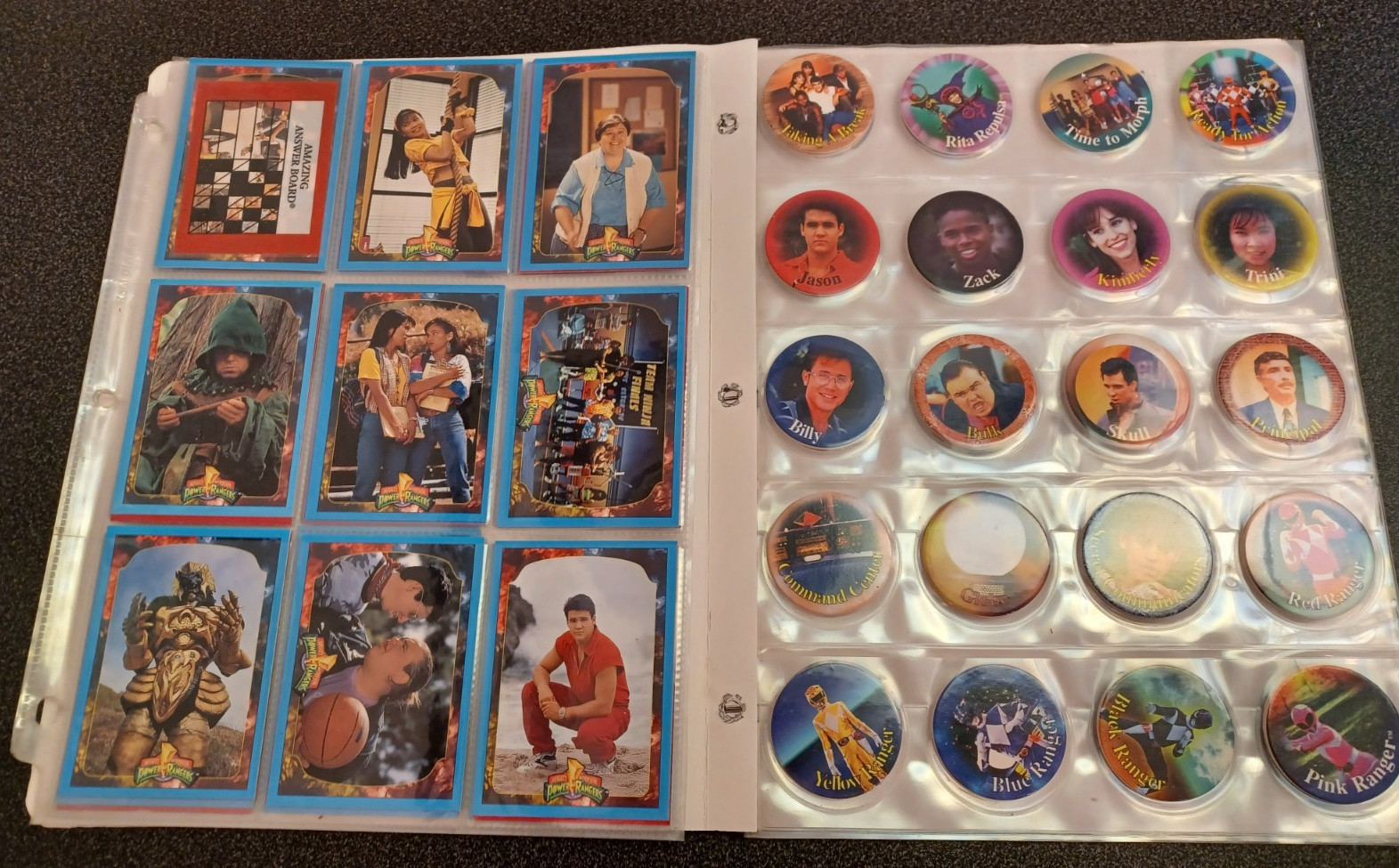 Power Rangers 1994 Set 50 Power Caps, POG Sleeve, 3 sbattitori + lotto 72 carte collezionabili