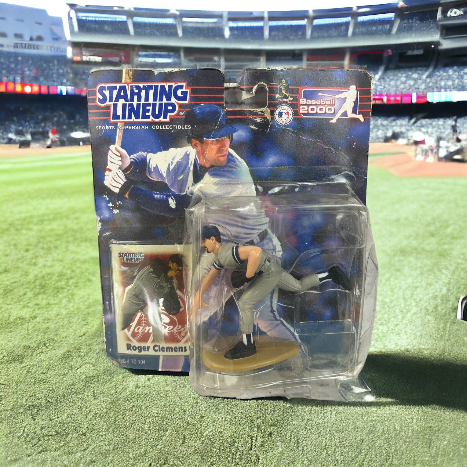 Starting Lineup ROGER CLEMENS Figure Card New York Yankees MLB 2000 Vintage