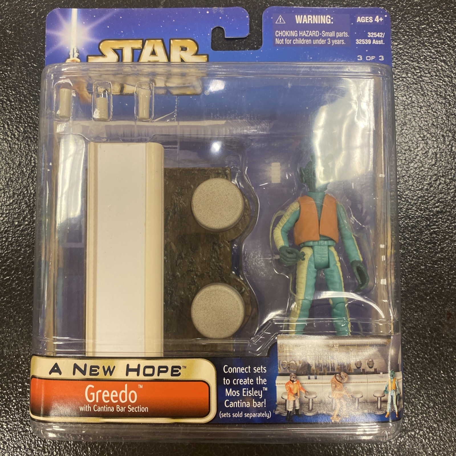 Star Wars Saga GREEDO with Cantina Bar Section Figure ANH Bounty Hunter