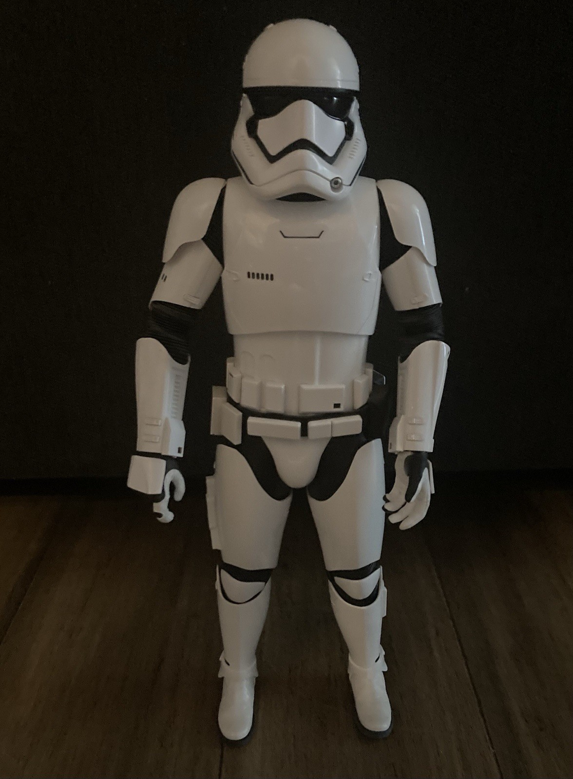 Hot Toys MMS317 Star Wars Il Risveglio della Forza Stormtrooper Primo Ordine Esposto