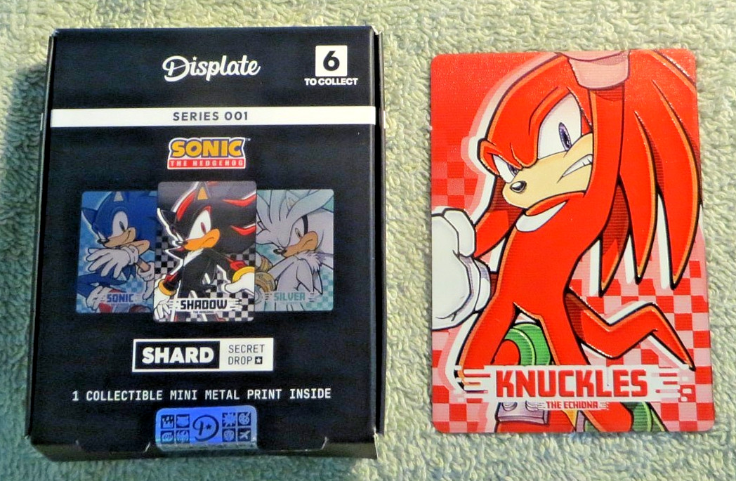 Displate Shard Secret Drop Sonic Edition Knuckles Common Textured Metal Prints