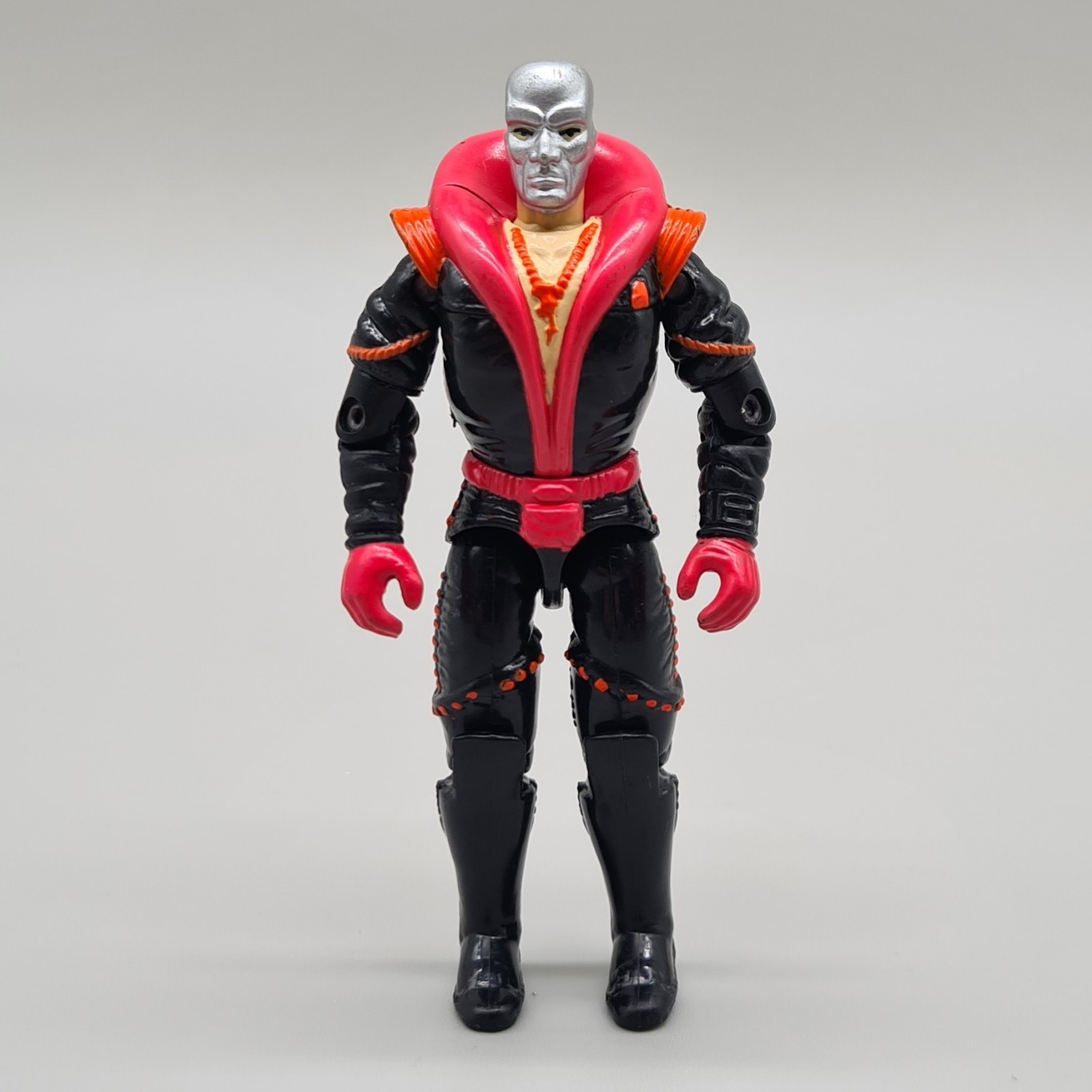 Figurina vintage GI Joe Action Force Destro V3 1992 Hasbro