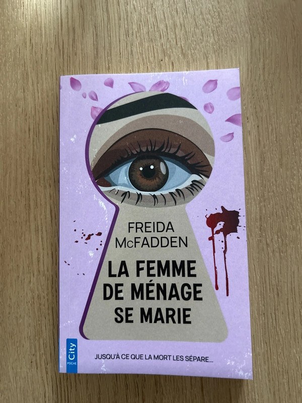 Livre « la femme de ménage voit tout »