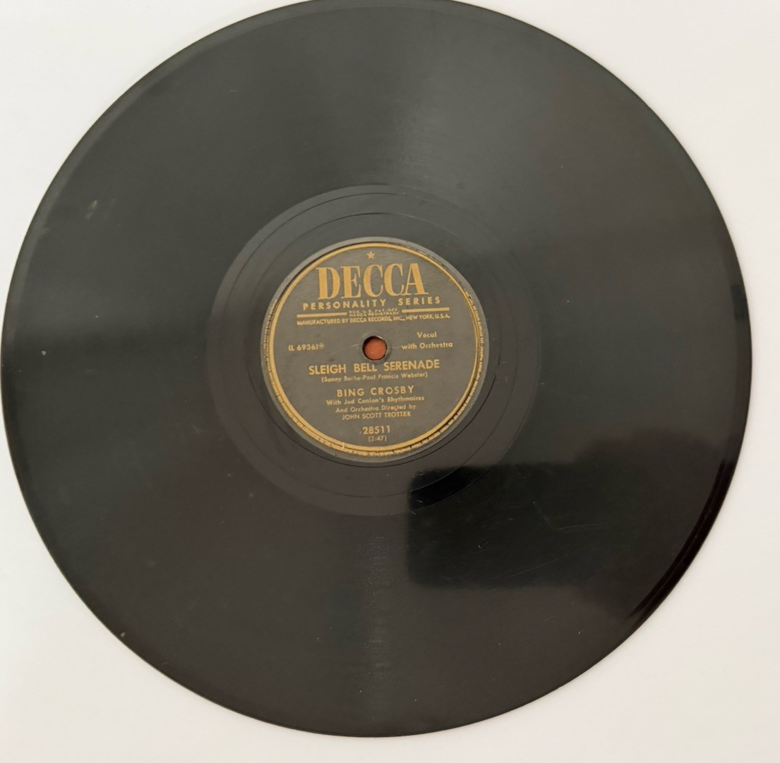 Bing Crosby Keep it A Secret Sleigh Bell Serenade Decca 28511 78 RPM